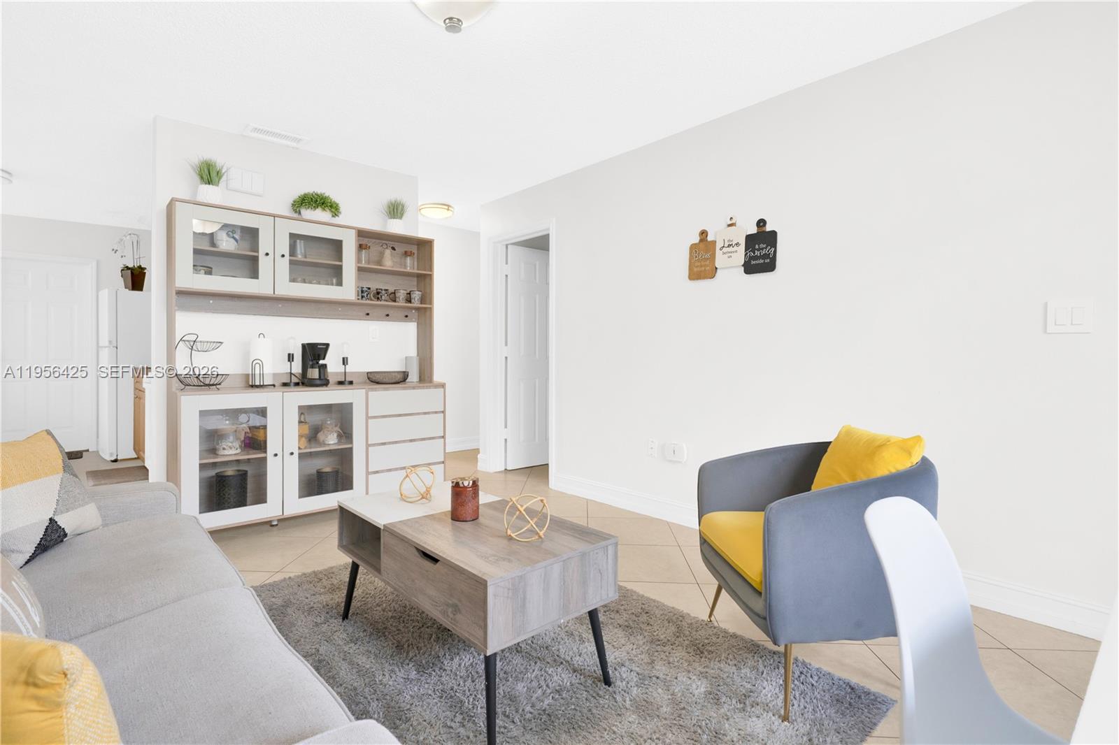 3210 Southwest 24th Terrace Miami, FL 33145 - Photo 33 of 44