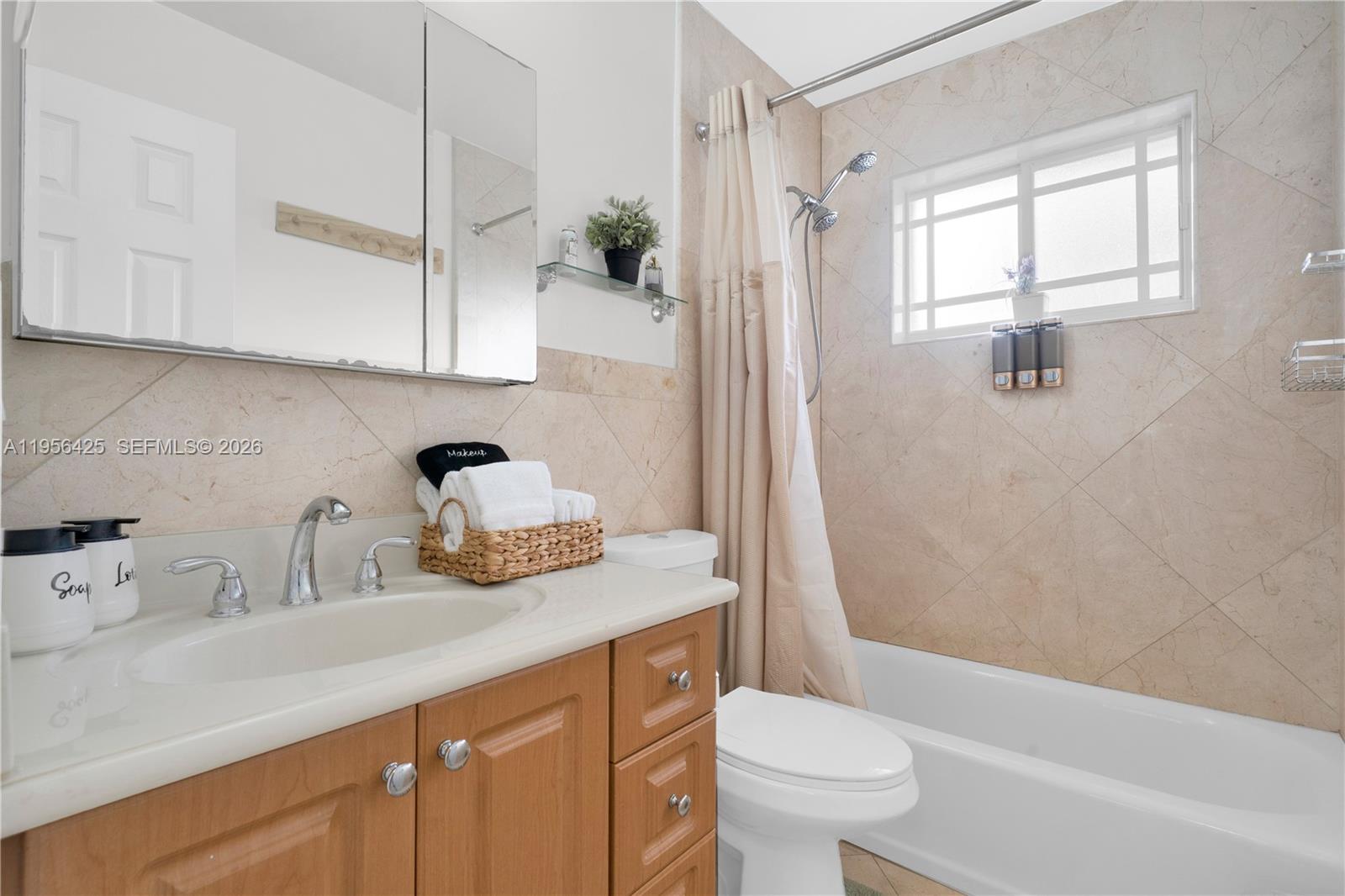 3210 Southwest 24th Terrace Miami, FL 33145 - Photo 37 of 44