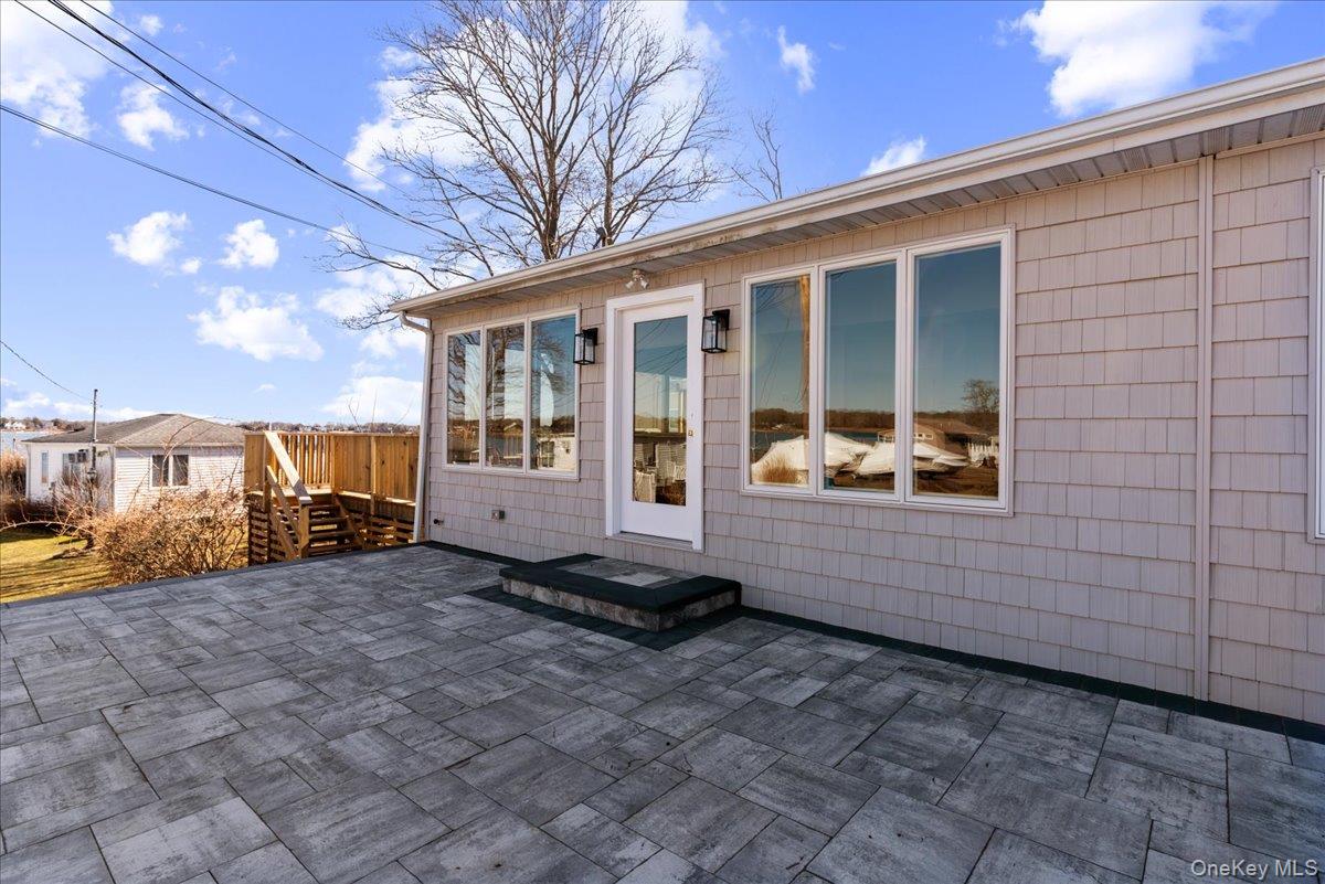 73 West Tiana Road, Unit 11 Hampton Bays, NY 11946 - Photo 1 of 19