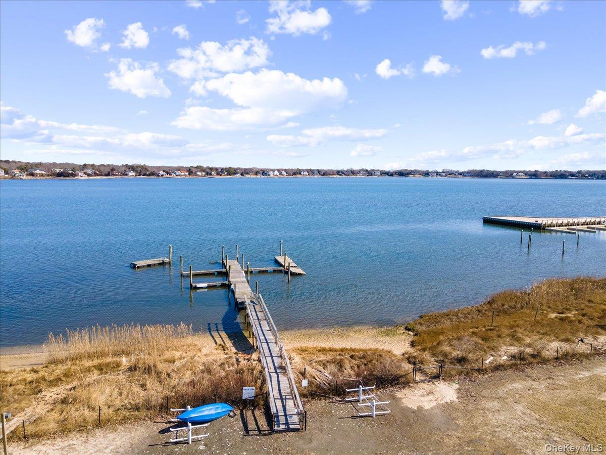 73 West Tiana Road, Unit 11 Hampton Bays, NY 11946 - Photo 17 of 19