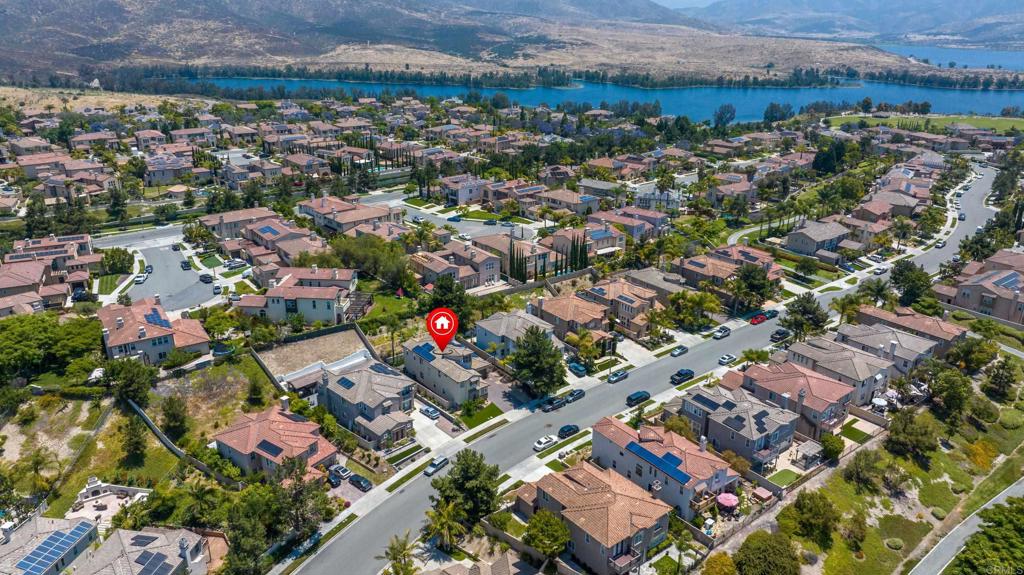 2781 Rambling Vista Road Chula Vista, CA 91915 - Photo 49 of 50 an aerial view of residential houses with outdoor space