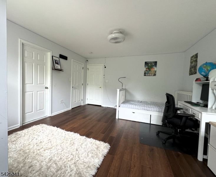 205 Crown Point Road Parsippany, NJ 07054 - Photo 18 of 23