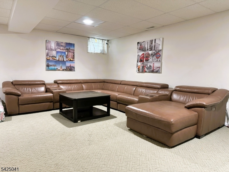 205 Crown Point Road Parsippany, NJ 07054 - Photo 21 of 23