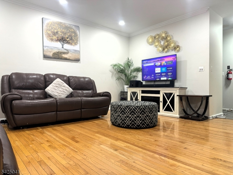 205 Crown Point Road Parsippany, NJ 07054 - Photo 9 of 23