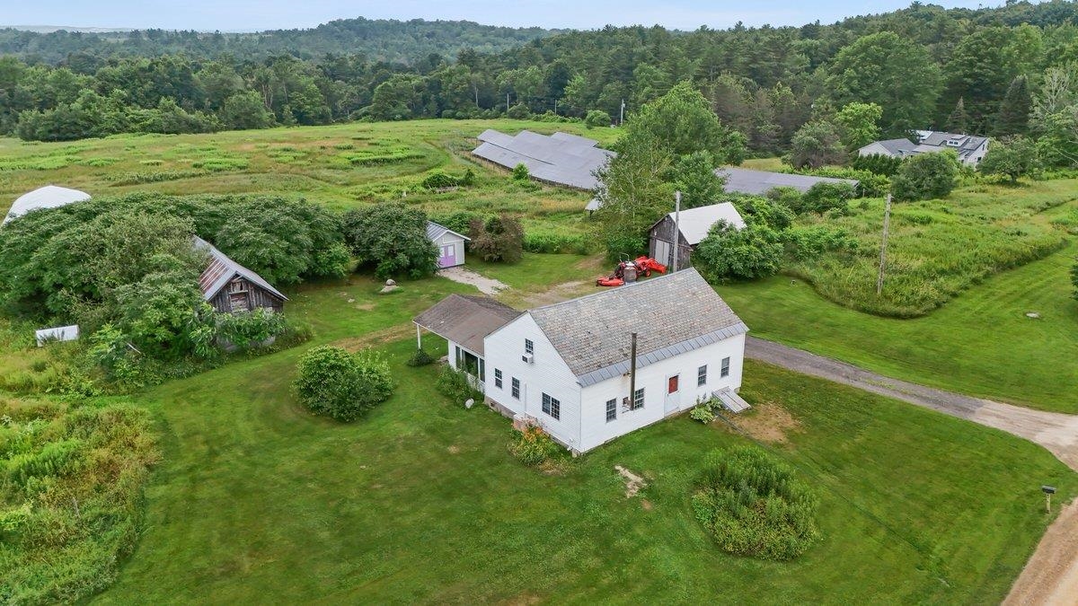 490 Delorm Road Leicester, VT 05733 - Photo 4 of 31