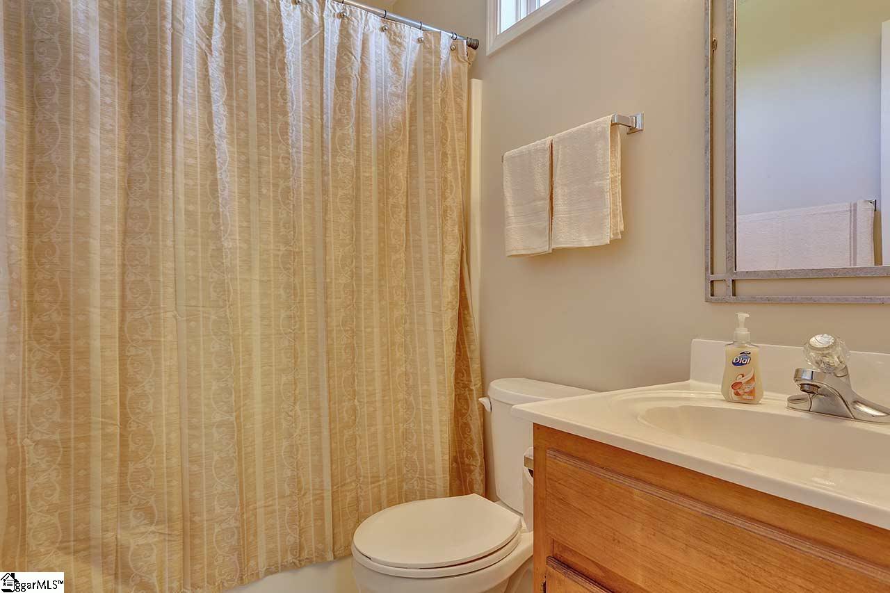1275 South Barton Road Taylors, SC 29687 - Photo 20 of 36