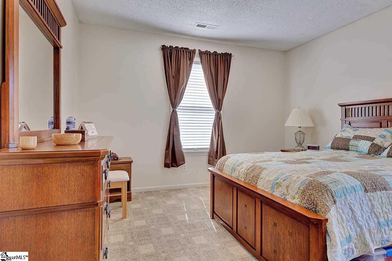 1275 South Barton Road Taylors, SC 29687 - Photo 21 of 36