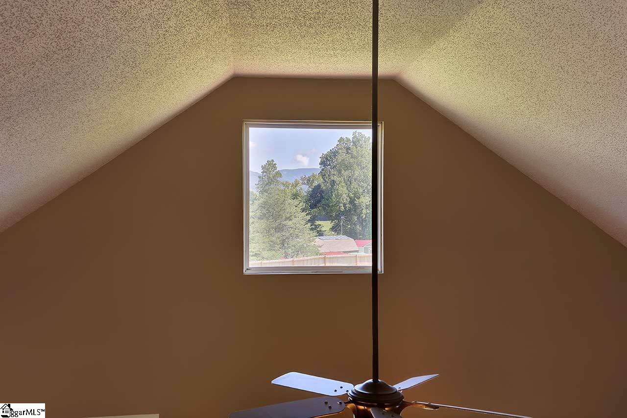 1275 South Barton Road Taylors, SC 29687 - Photo 23 of 36