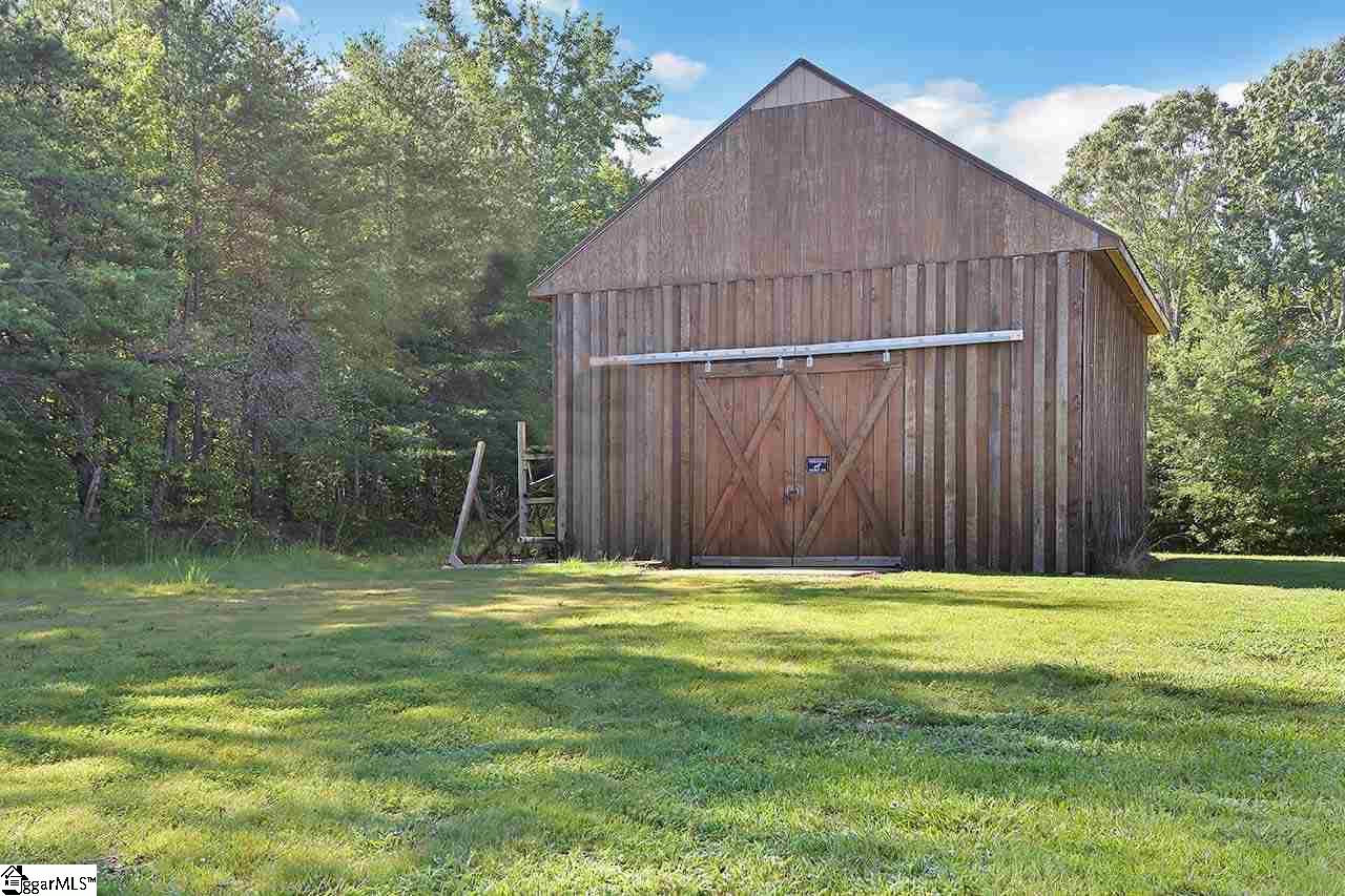 1275 South Barton Road Taylors, SC 29687 - Photo 33 of 36