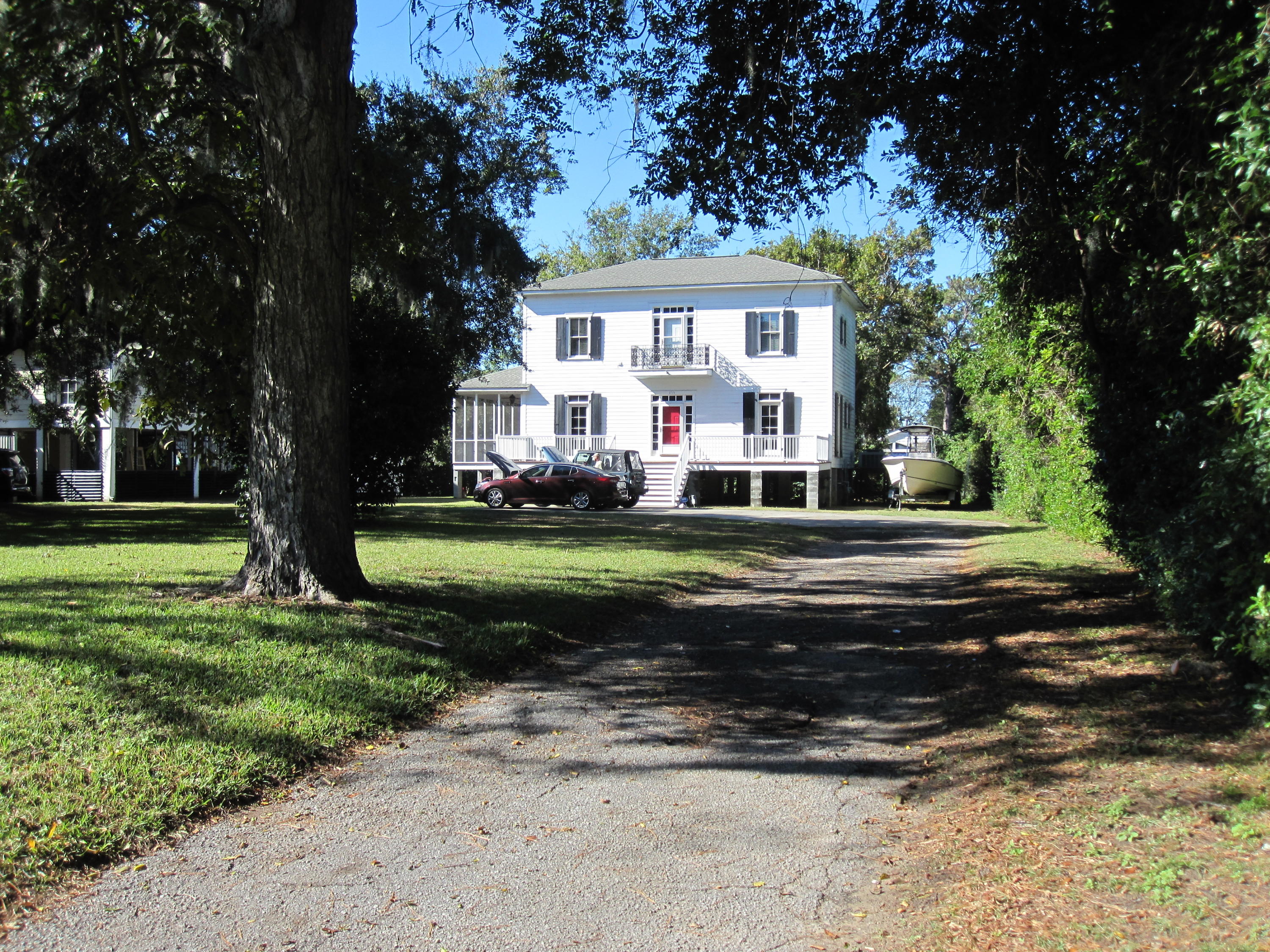 134 Folly Rd Boulevard Charleston, SC 29407 - Photo 1 of 36 IMG_0847
