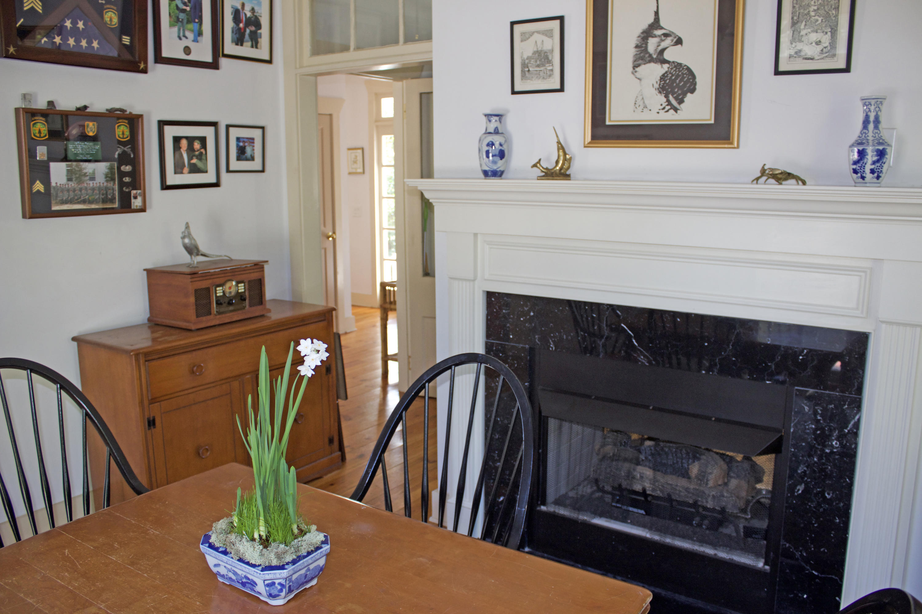 134 Folly Rd Boulevard Charleston, SC 29407 - Photo 11 of 36 diningroom2
