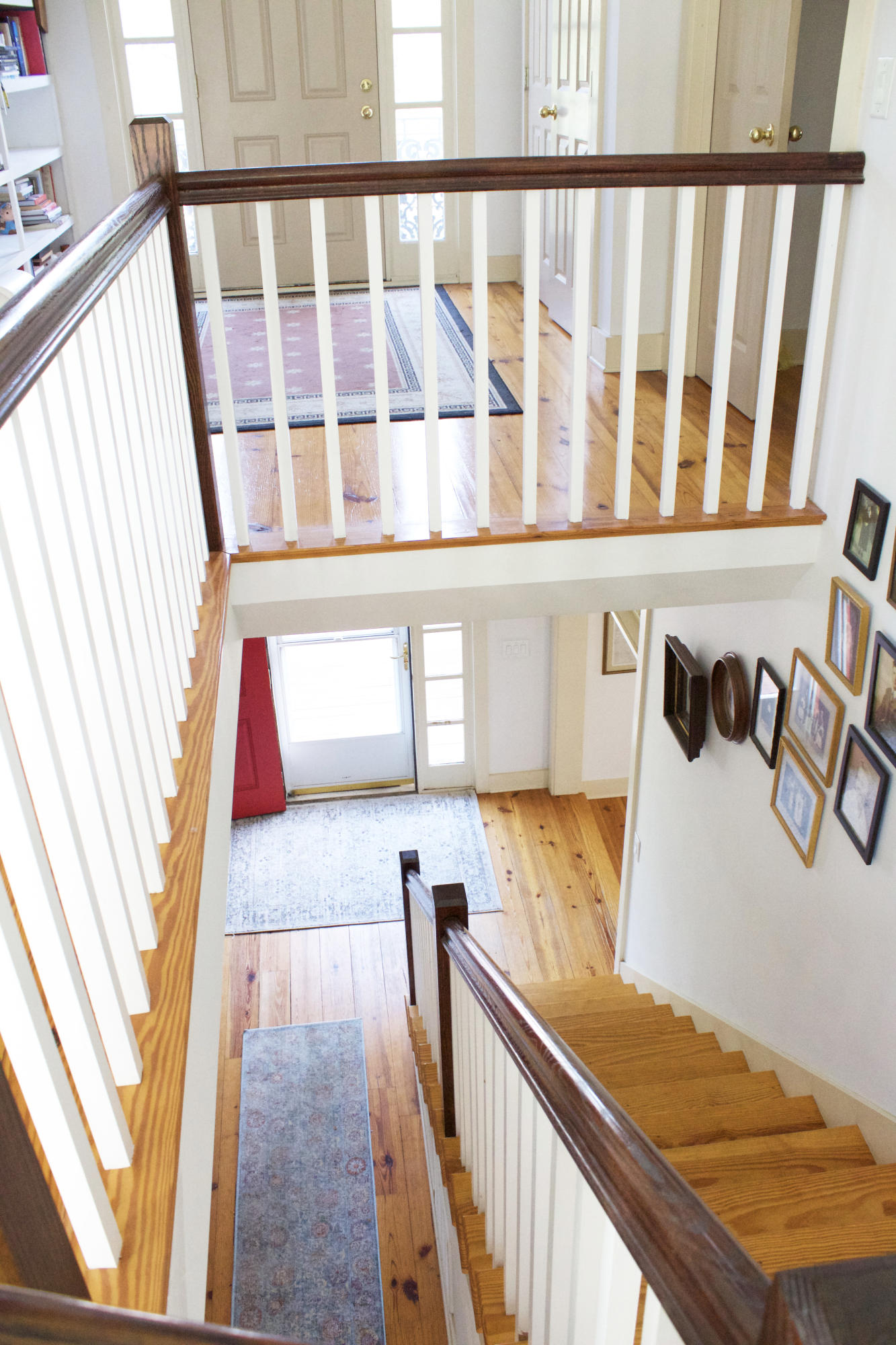 134 Folly Rd Boulevard Charleston, SC 29407 - Photo 19 of 36 stairwell