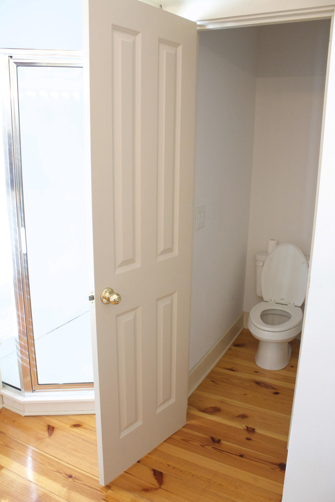 134 Folly Rd Boulevard Charleston, SC 29407 - Photo 27 of 36 masterbath3