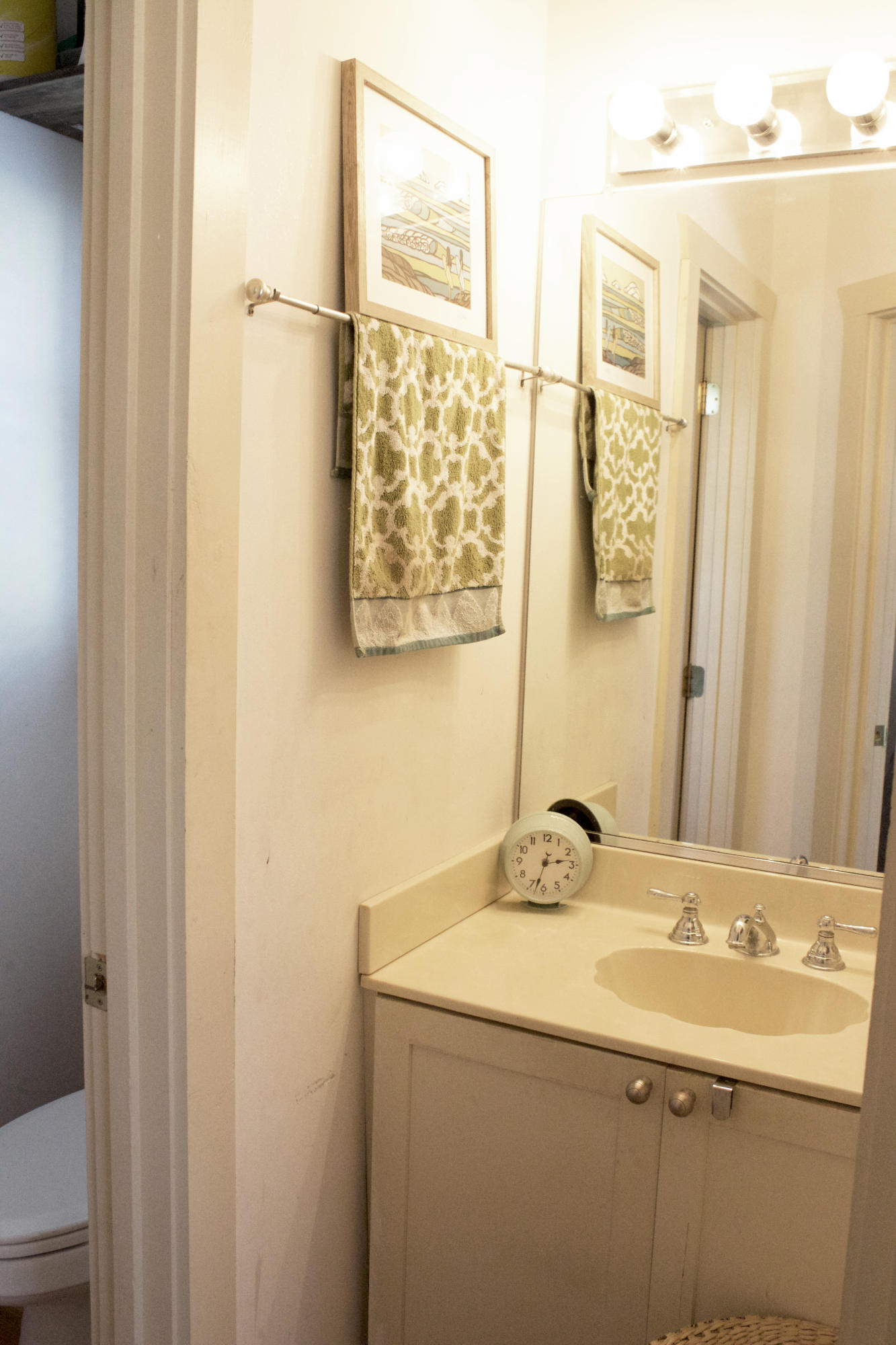 134 Folly Rd Boulevard Charleston, SC 29407 - Photo 32 of 36 frontbedroomvanity