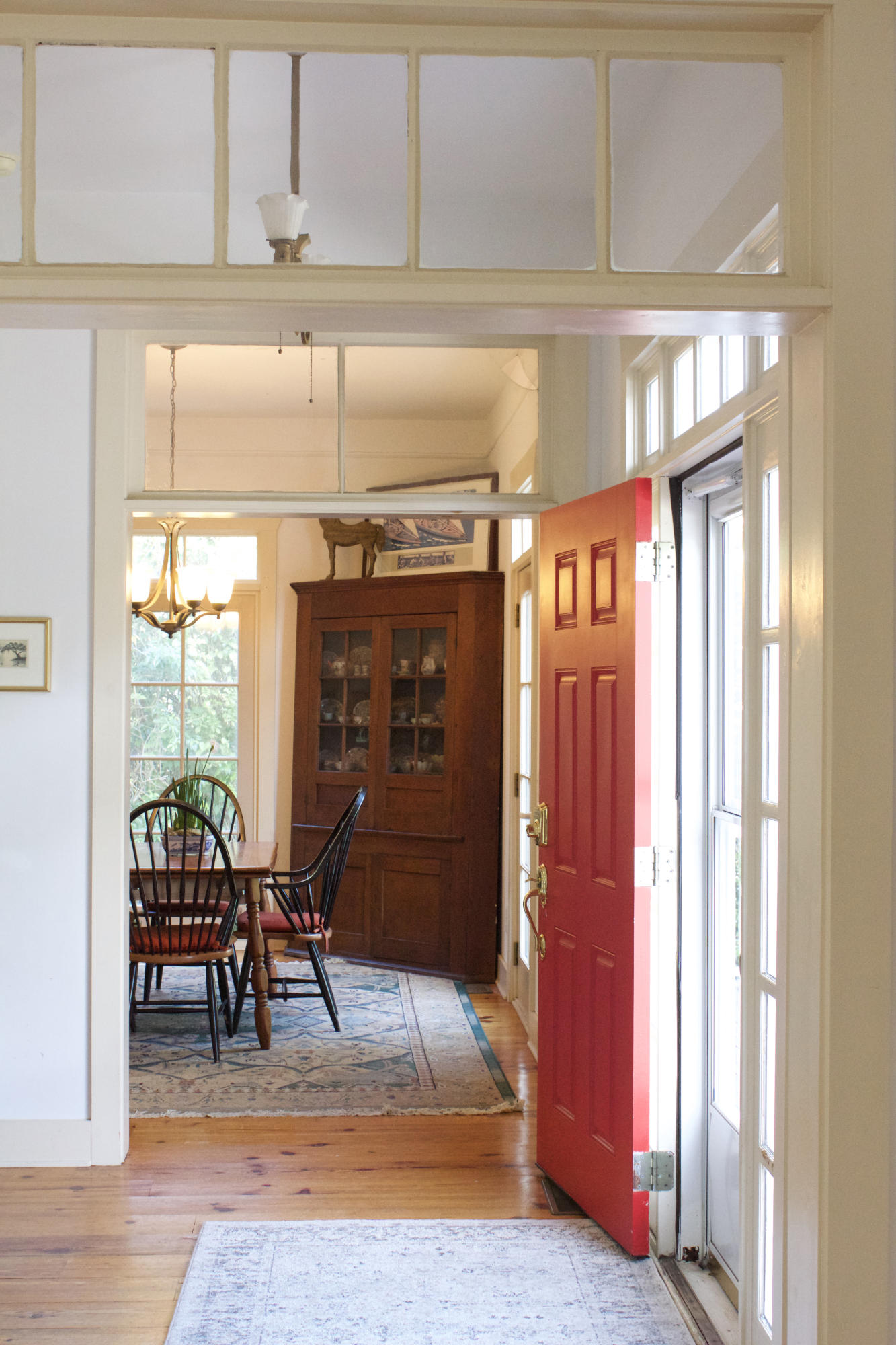 134 Folly Rd Boulevard Charleston, SC 29407 - Photo 6 of 36 foyer3