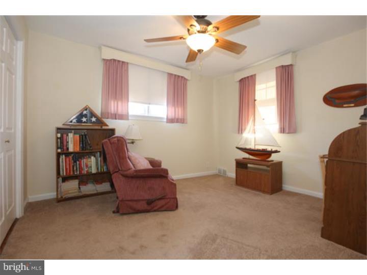 4432 Aberdale Road Philadelphia, PA 19136 - Photo 9 of 25 Bedroom 4