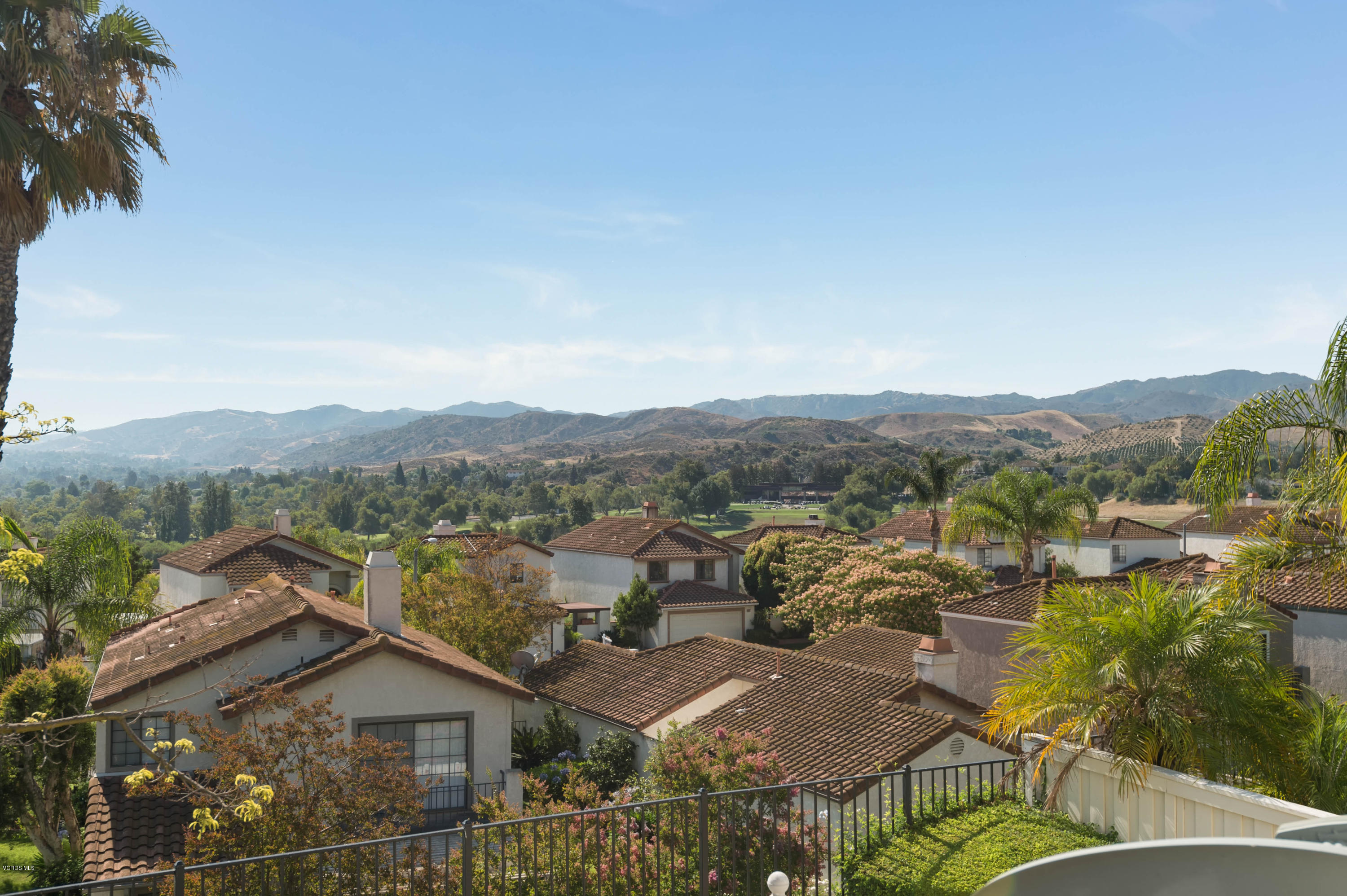 844 Congressional Road Simi Valley, CA 93065 - Photo 3 of 38 a view of a town with palm trees