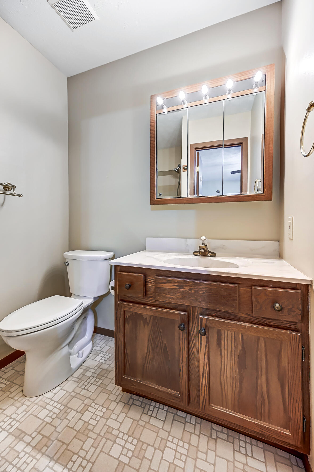 1135 Foxboro Road Springfield, OH 45503 - Photo 24 of 42 Gallery Image 24