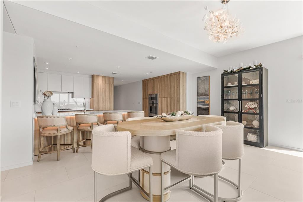 1020 Sunset Point Road, Unit 303 Clearwater, FL 33755 - Photo 16 of 71