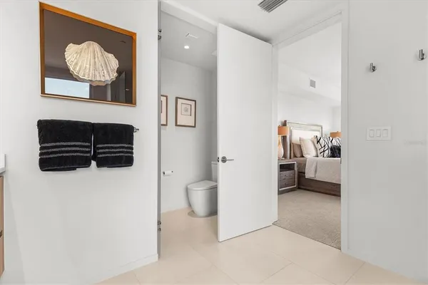 $2,200,000 | 1020 Sunset Point Road, Unit 303, Clearwater, FL 33755