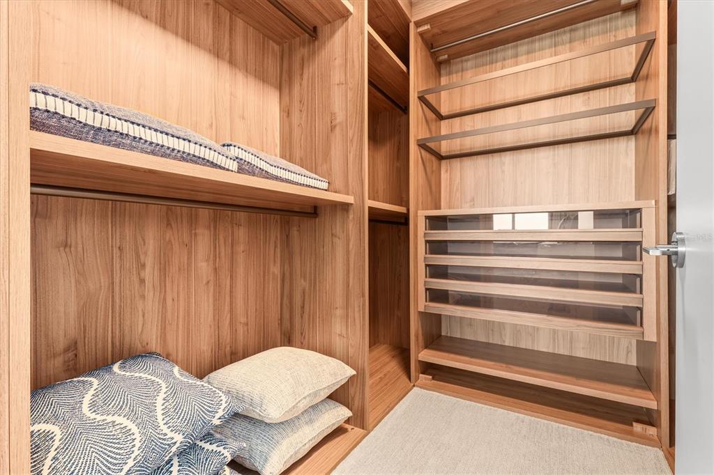 1020 Sunset Point Road, Unit 303 Clearwater, FL 33755 - Photo 31 of 71