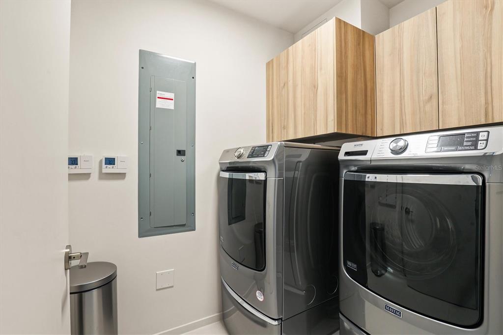 1020 Sunset Point Road, Unit 303 Clearwater, FL 33755 - Photo 35 of 71