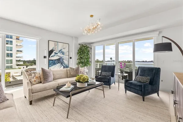 $2,200,000 | 1020 Sunset Point Road, Unit 303, Clearwater, FL 33755