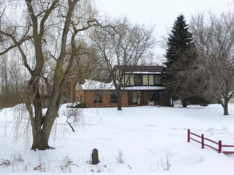 7296 East Baldwin Road Grand Blanc, MI 48439 - Photo 3 of 23 20429131-2.JPG