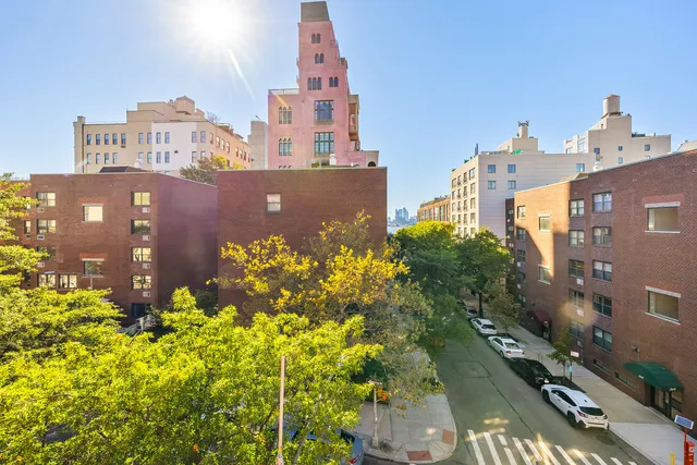 $1,495,000 | 344 West 11th Street, Unit 4W | West Village