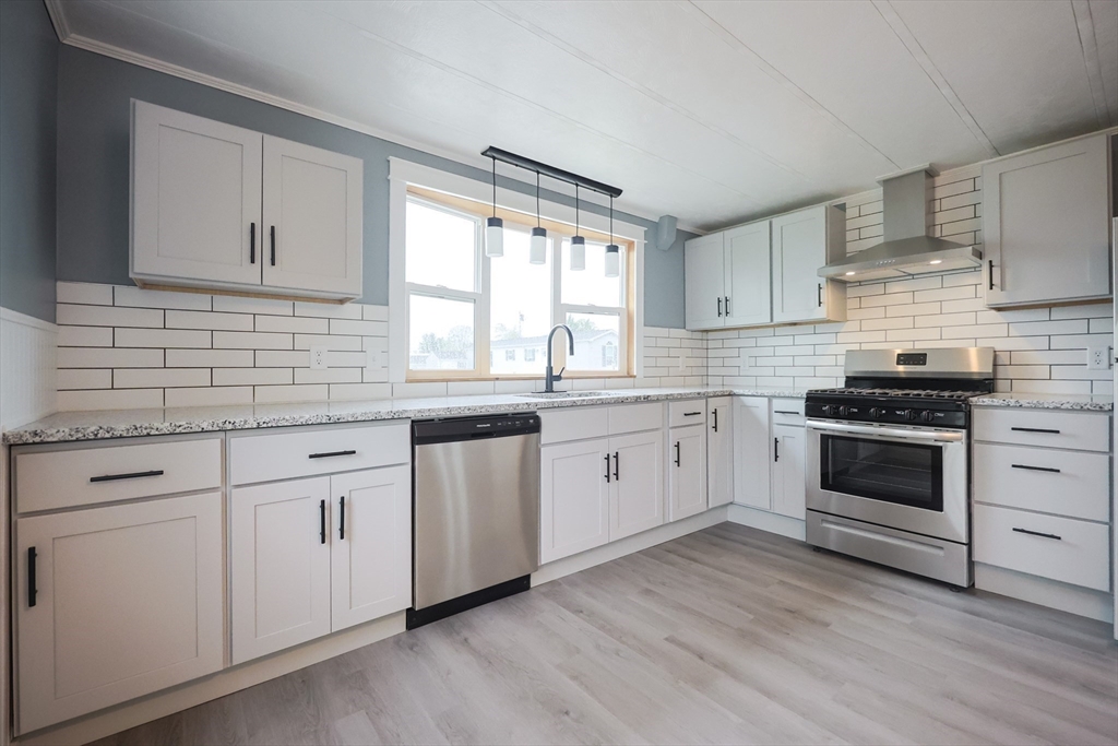 5 Debbie Lane Raynham, MA 02767 - Photo 14 of 25