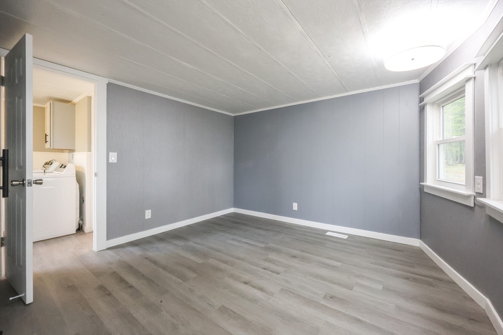 5 Debbie Lane Raynham, MA 02767 - Photo 20 of 25