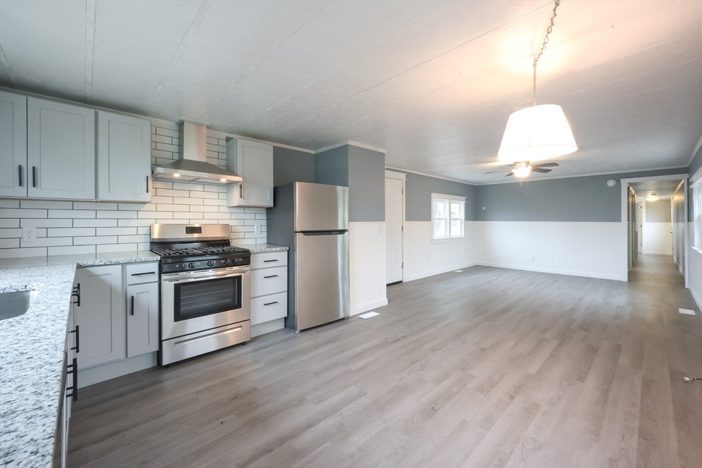5 Debbie Lane Raynham, MA 02767 - Photo 6 of 25