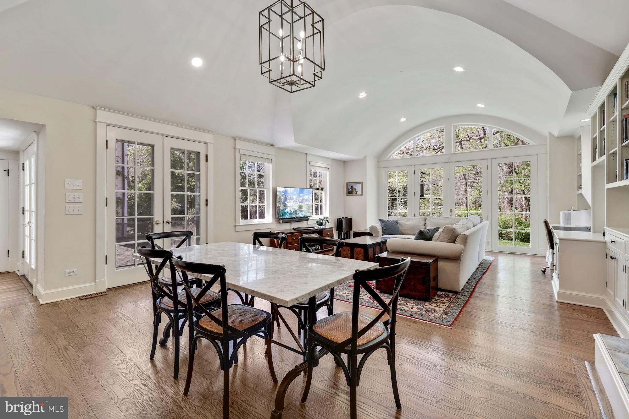 5804 Cedar Parkway Chevy Chase, MD 20815 - Photo 25 of 77 Full Dining Area in Family Room