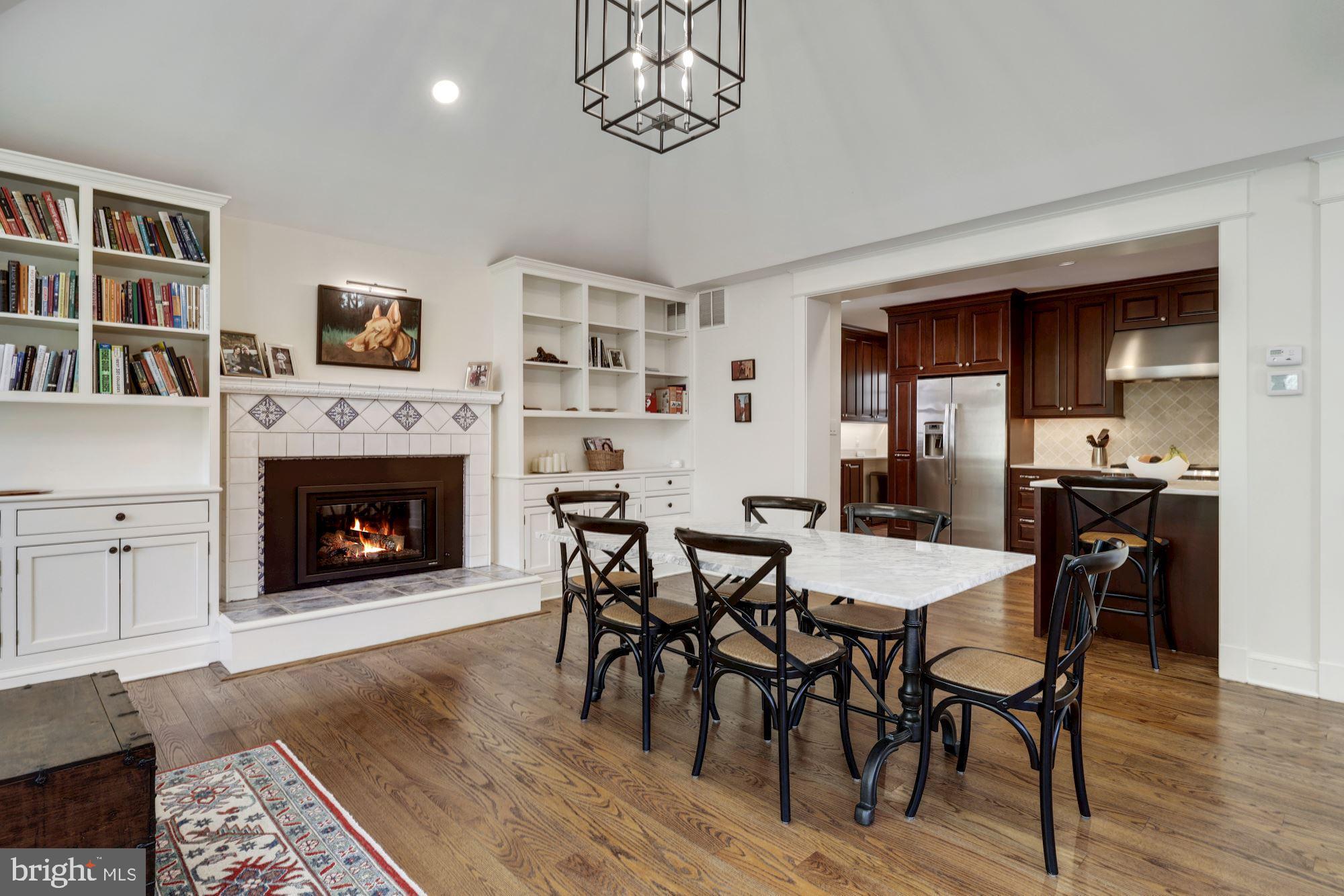 5804 Cedar Parkway Chevy Chase, MD 20815 - Photo 27 of 77 Gas Fireplace in 2020