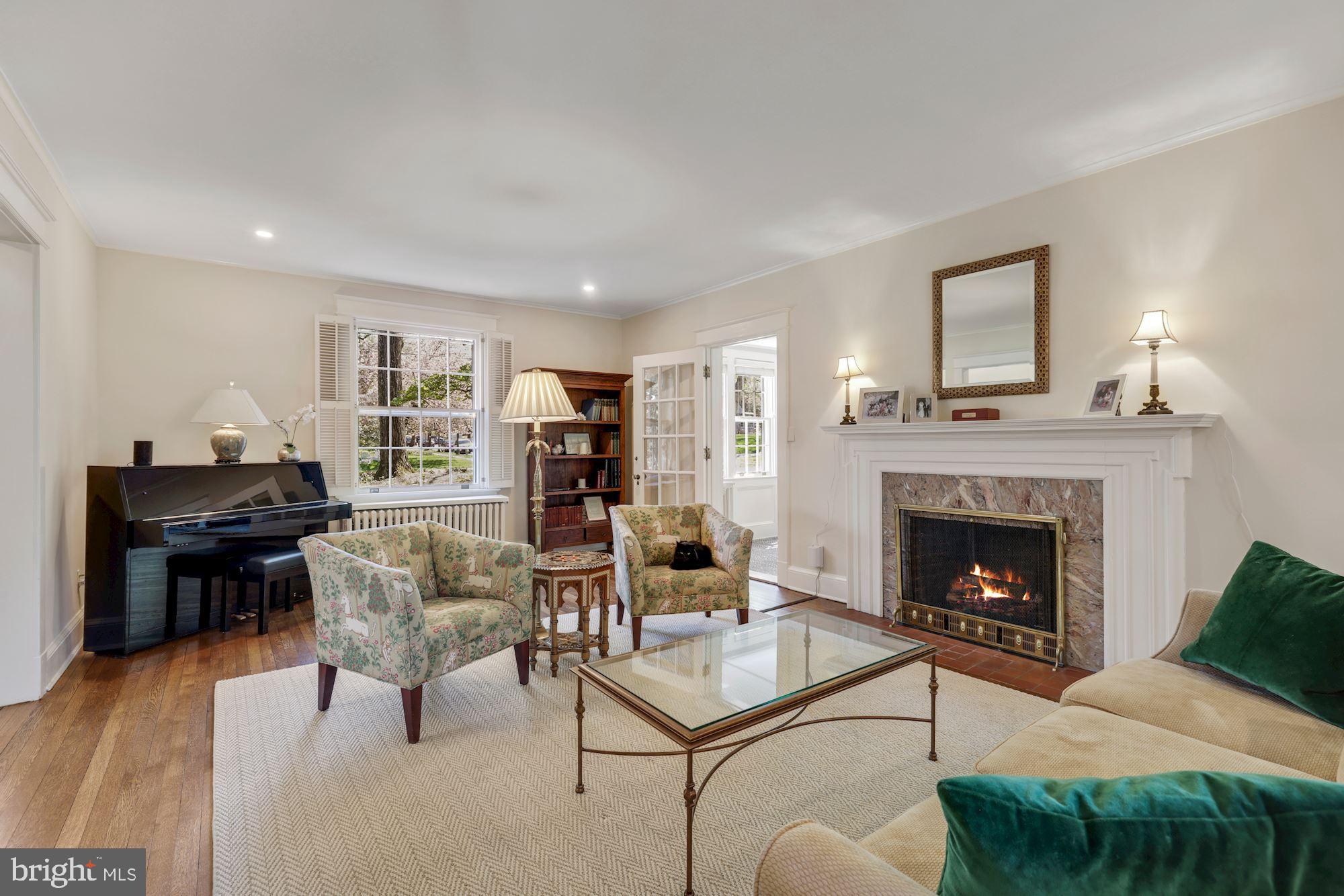 5804 Cedar Parkway Chevy Chase, MD 20815 - Photo 37 of 77 Fabulous Natural Light