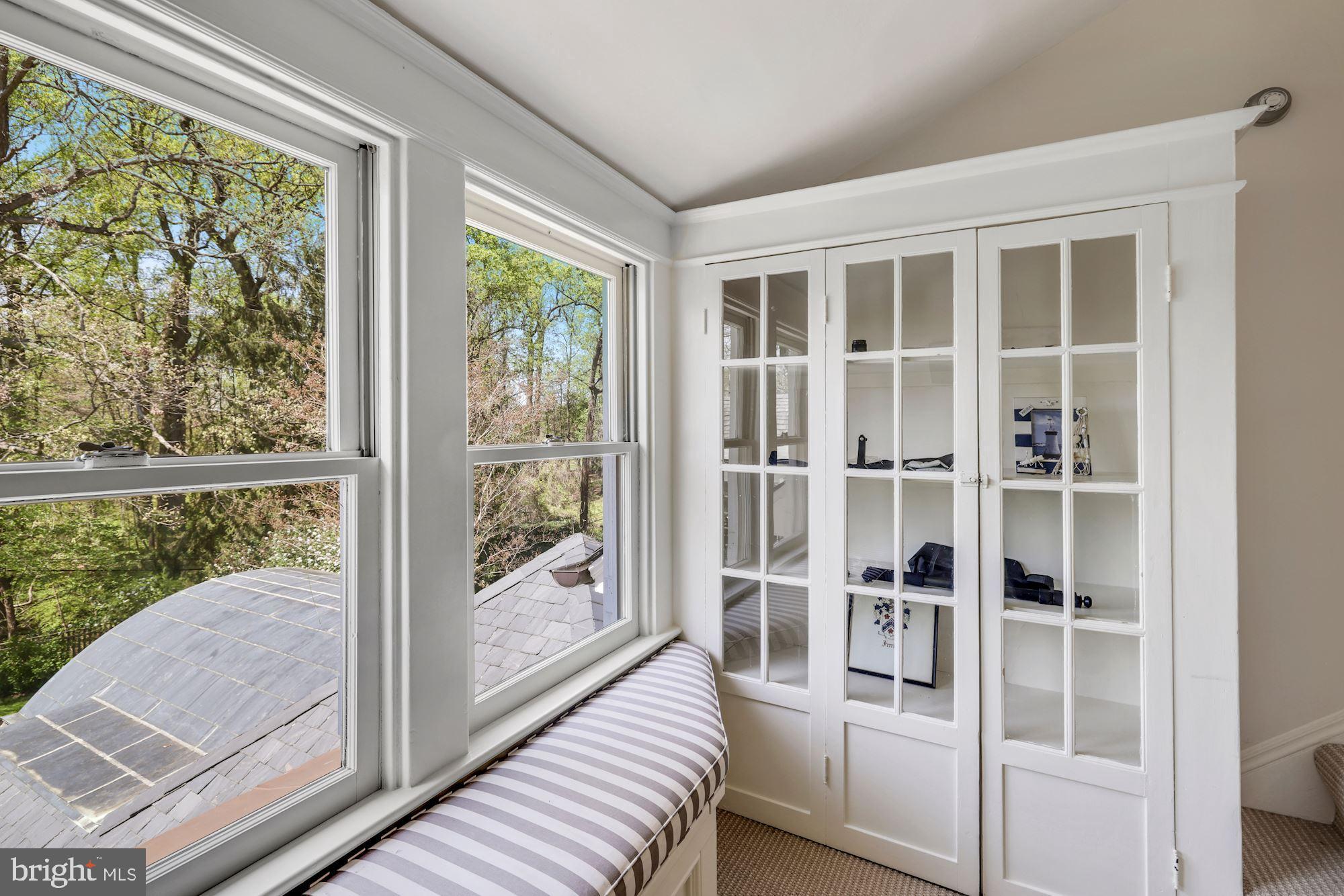 5804 Cedar Parkway Chevy Chase, MD 20815 - Photo 63 of 77 Third Floor Window Seat