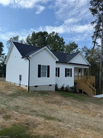 $285,000 | 2032 Highway 62, Burlington, NC 27217