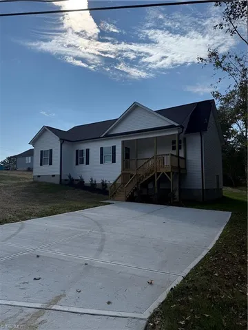 $285,000 | 2032 Highway 62, Burlington, NC 27217