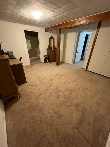 $195,000 | 2104 Falmouth Court, Streamwood, IL 60107