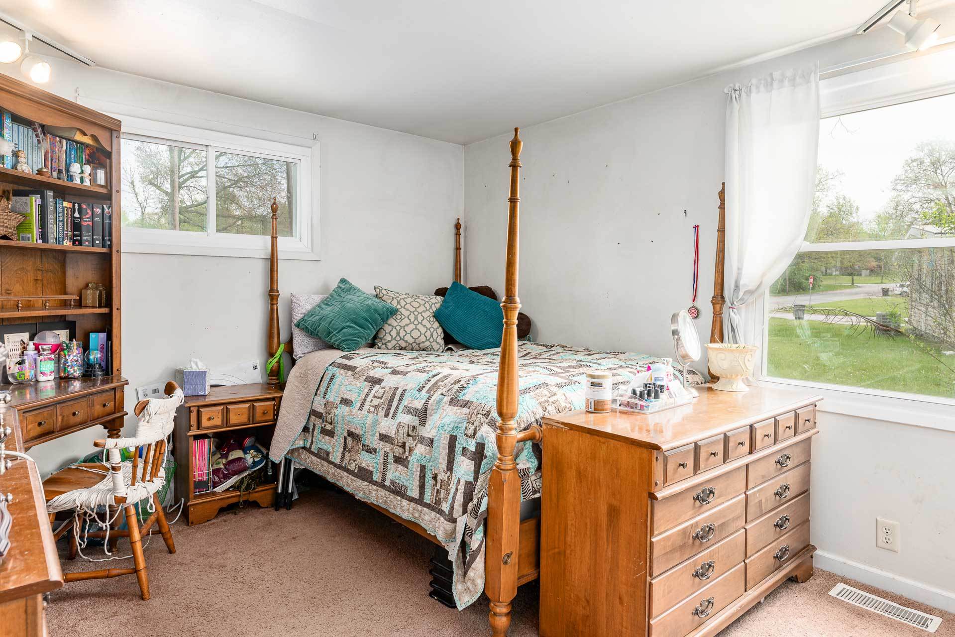 1618 Ridgedale Road South Bend, IN 46614 - Photo 17 of 23 Gallery Image 17