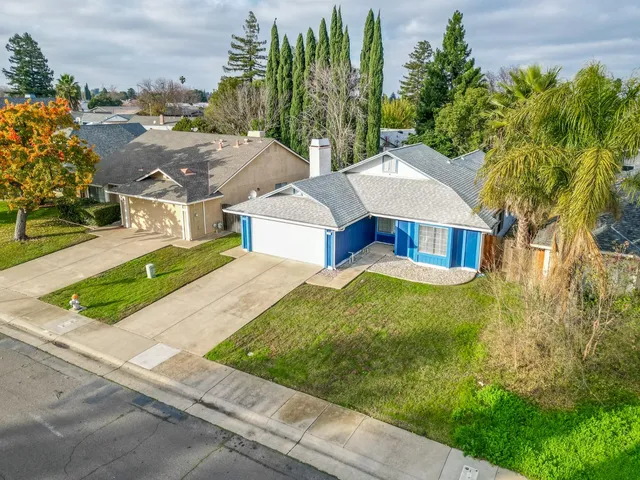$423,900 | 5241 Bassett Way, Sacramento, CA 95823