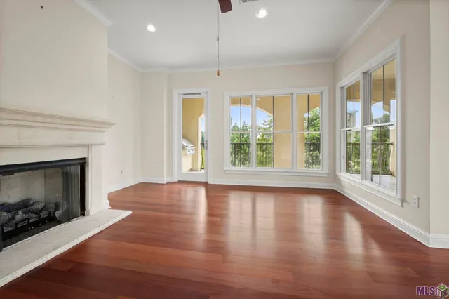 $680,000 | 998 Stanford Avenue, Unit 303, Baton Rouge, LA 70808