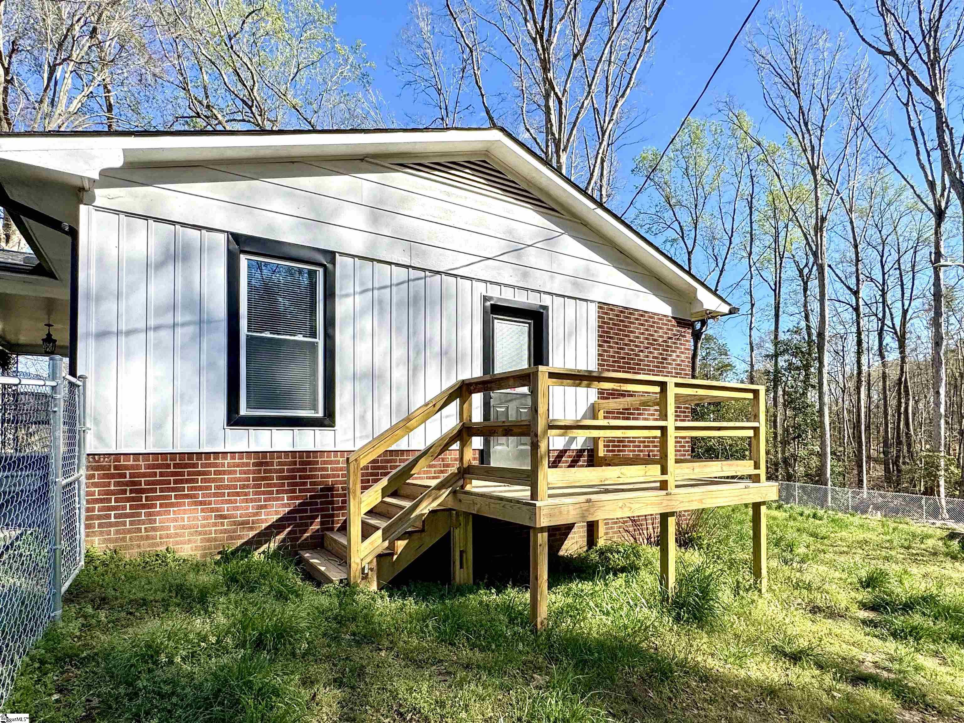 2434 Broadway Lake Road Anderson, SC 29621 - Photo 13 of 16