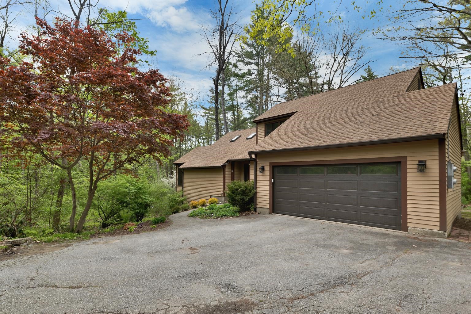 16 Old Manchester Road Amherst, NH 03031 - Photo 51 of 59