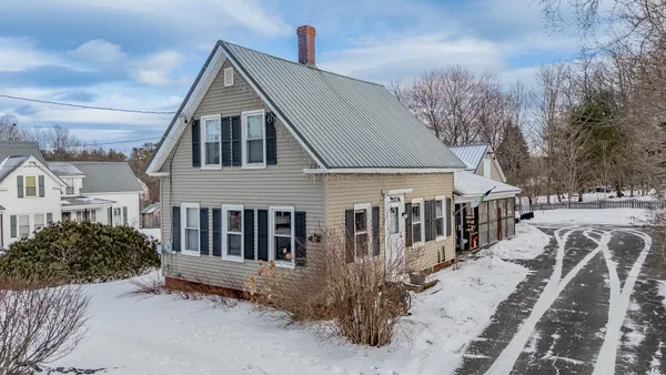 $220,000 | 21 Pleasant Street, Milo, ME 04463