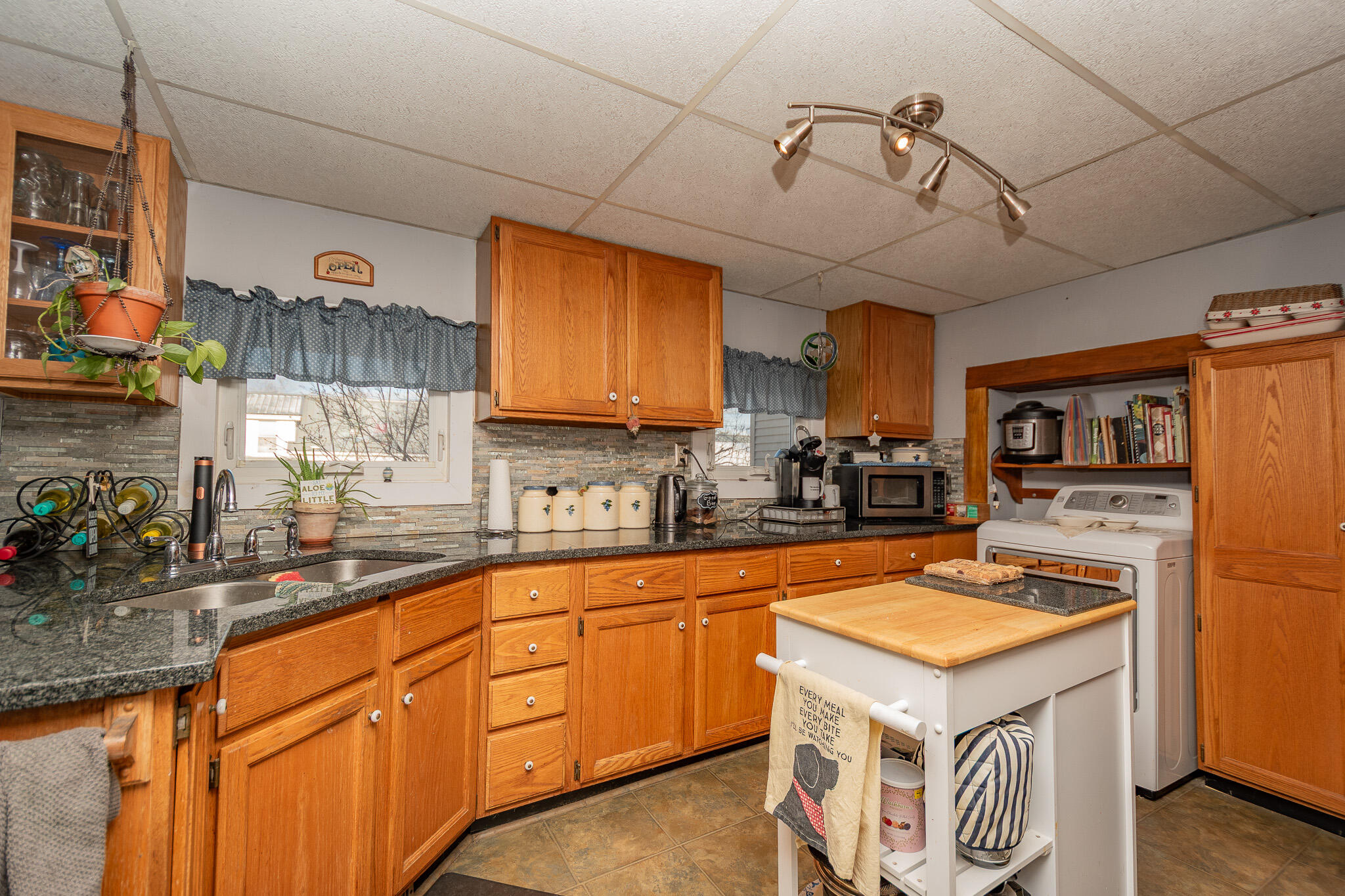 21 Pleasant Street Milo, ME 04463 - Photo 11 of 45 kitchen