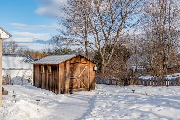$220,000 | 21 Pleasant Street, Milo, ME 04463