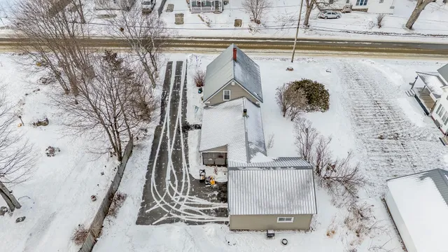 $220,000 | 21 Pleasant Street, Milo, ME 04463