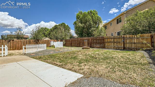 2053 Jeanette Way Colorado Springs, CO 80951 - Photo 23 of 33