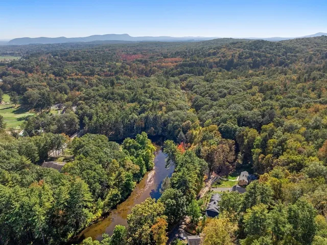 $495,000 | 139 Water Street, Northampton, MA 01053